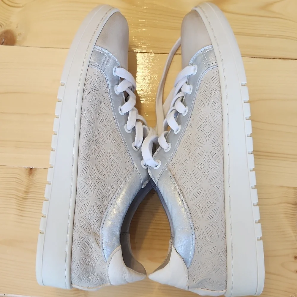 Miz Mooz Jane & Courtney Lace-Up Sneakers CJ Linen/Pewter EU 41 US 10